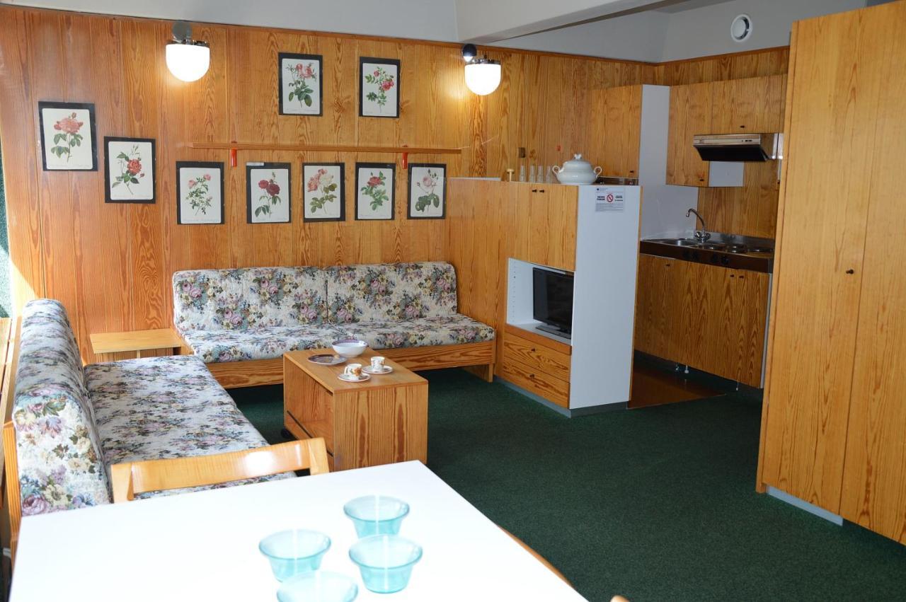 Appartamenti Vacanze Casa -Residence Albare - Check In Vacanze Casa - Marilleva 900 Экстерьер фото